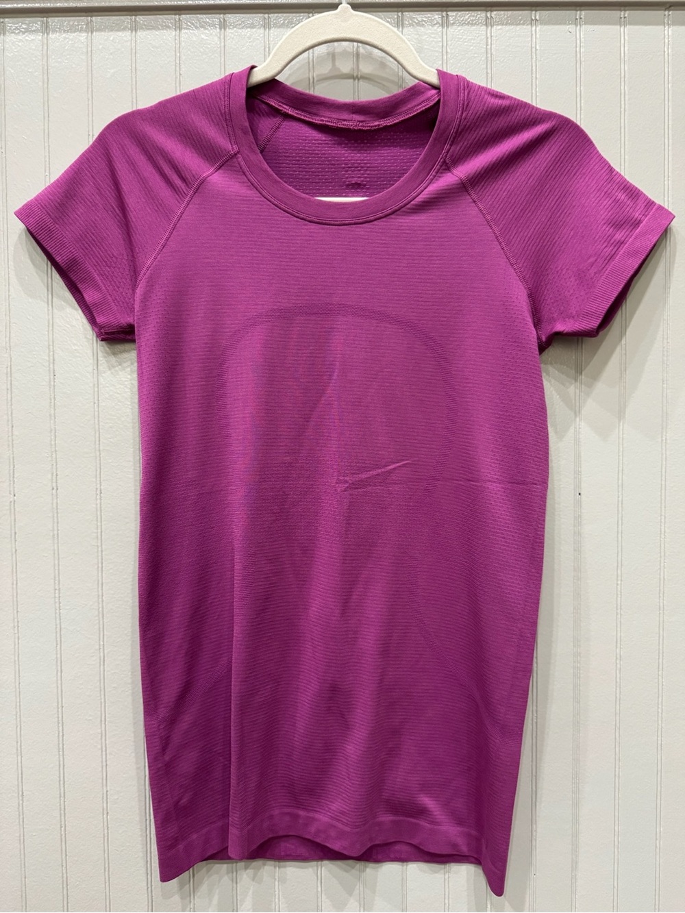 Lululemon Purple Hip Length Swiftly Tech Short Sleeve Athletic Shirt Size 6